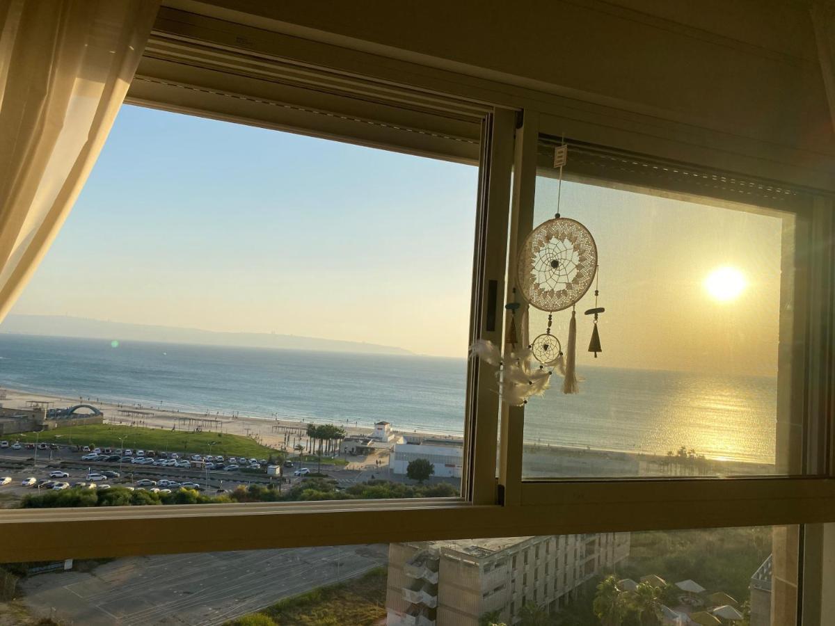 Acre Sea View 11Th Floor Apartment Luaran gambar